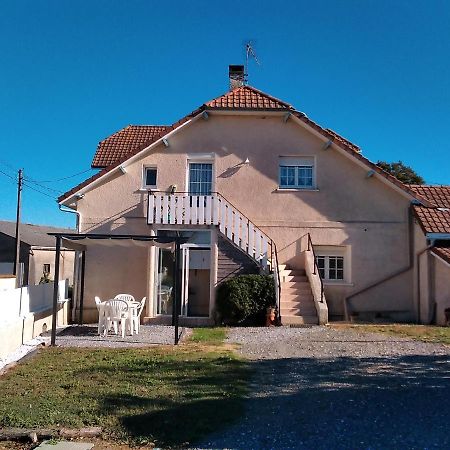 Appartement Calme En Pleine Campagne Malaussanne Exteriör bild