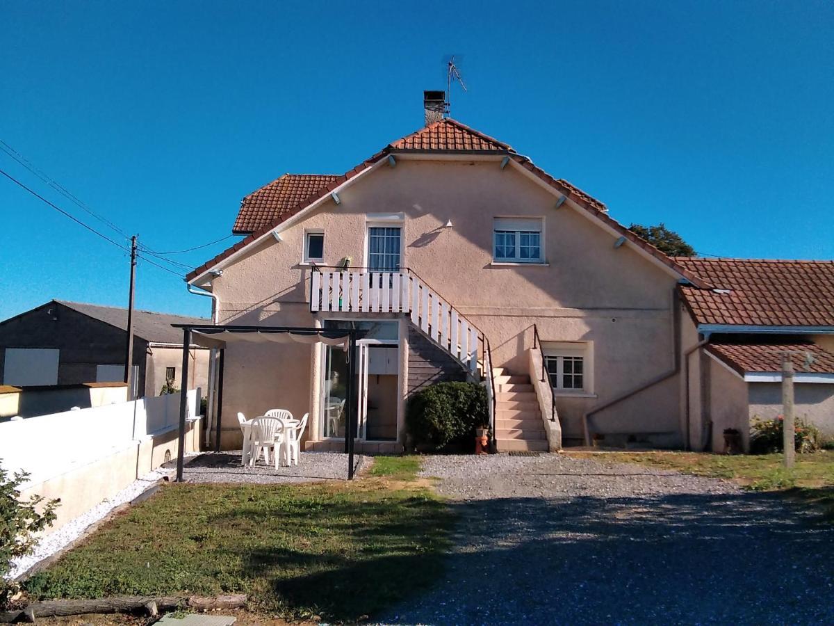 Appartement Calme En Pleine Campagne Malaussanne Exteriör bild